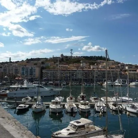 Sete, 2 Pieces, 4 Personnes - Fr-1-472a-25 Daire Sète